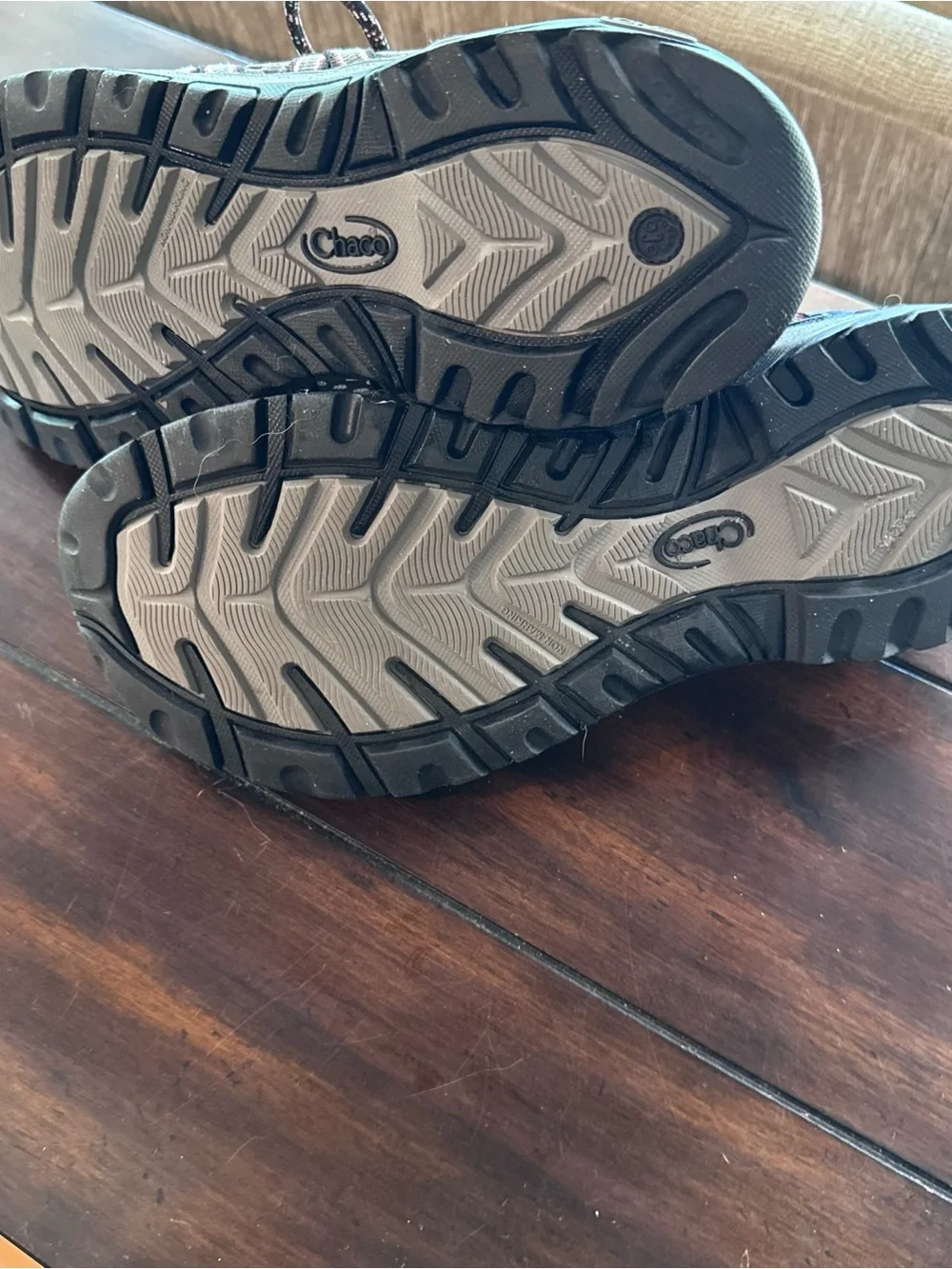 Chaco Outcross Evo 2  men’s size 9